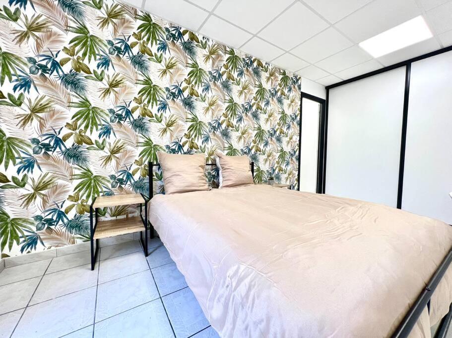Le Grand Penon ~ Logement Spacieux A 6 Min Du Parc Saint-Georges-les-Baillargeaux Buitenkant foto