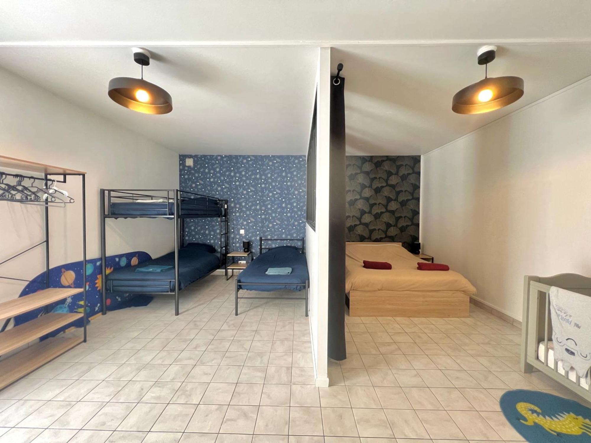 Le Grand Penon ~ Logement Spacieux A 6 Min Du Parc Saint-Georges-les-Baillargeaux Buitenkant foto